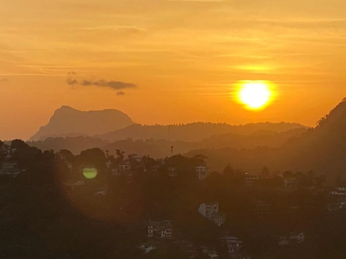 The Heaven'S Villa Kandy Hotel